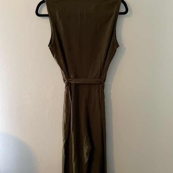 Suzy Shier Jumpsuit - Picture 11 of 12